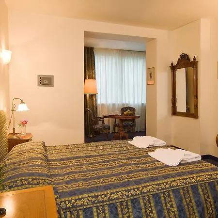 Tyl Hotel 4*