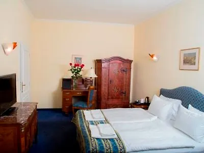Tyl Hotell Prag